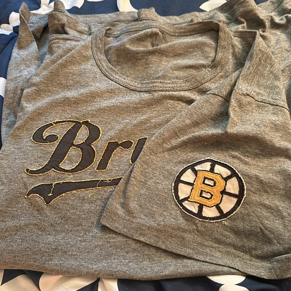 XL Boston Bruins Gray Tee
